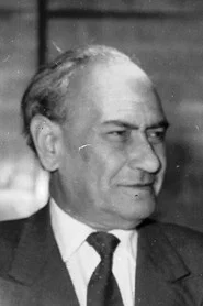 S&aacute;ndor Kőm&iacute;ves