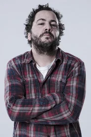 Maur&iacute;cio E&ccedil;a