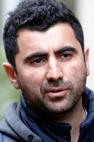 Asif R&uuml;stəmov
