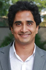 Kranti Kanad&eacute;