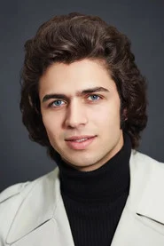 Levent &Ccedil;akır