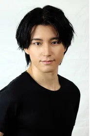 乌丸达平