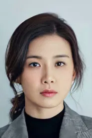李宝英
