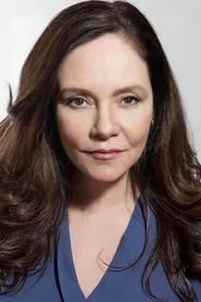 Tha&iacute;s de Campos