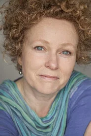 Ally N&iacute; Chi&aacute;rain