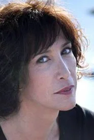 V&eacute;ronique Rivi&egrave;re