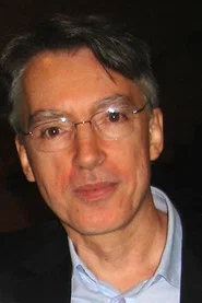 Br&aacute;ulio Tavares