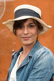 H&eacute;l&egrave;ne M&eacute;digue