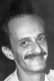 Older Cazarr&eacute;