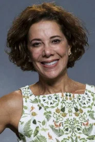 &Acirc;ngela Vieira