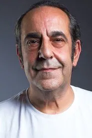 &Ouml;zkan Uğur