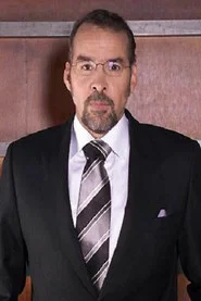 Crist&oacute;bal Erraz&uacute;riz