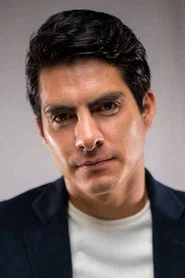 Axel Alc&aacute;ntara
