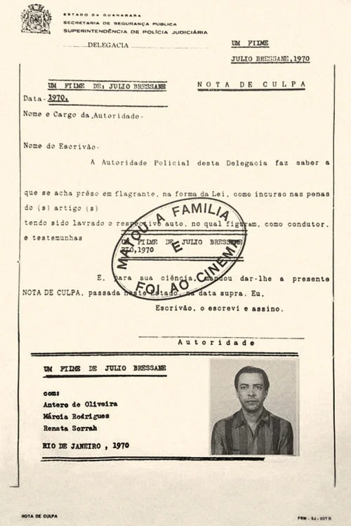 Matou a Fam&iacute;lia e Foi ao Cinema
