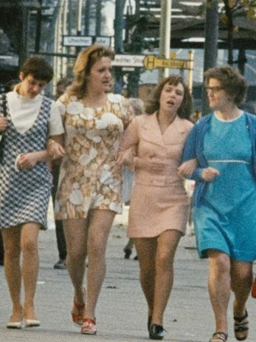 F&uuml;r Frauen, 1. Kapitel