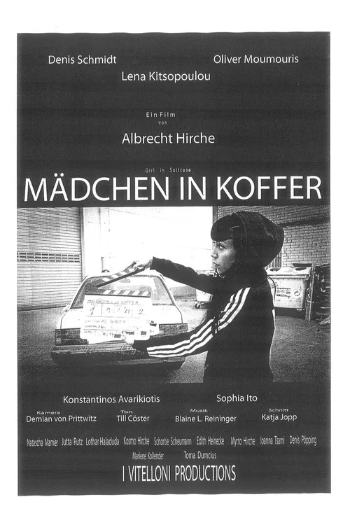 M&auml;dchen in Koffer