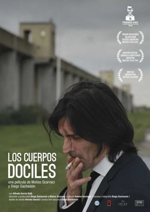Los cuerpos d&oacute;ciles